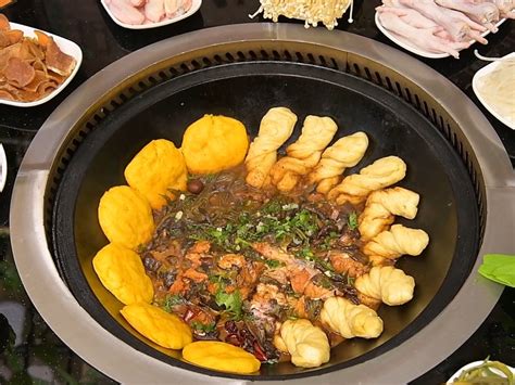东北铁锅炖菜品摄影美食摄影_意格图腾餐饮设计-站酷ZCOOL