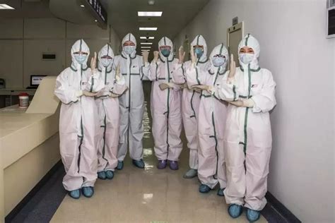与“新冠”过招！复旦附属中山医院医务工作者的五组抗疫镜头
