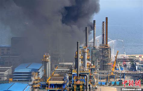 恒力石化子公司获原油进口权 成国内首家双权在握民营炼化企业__财经头条