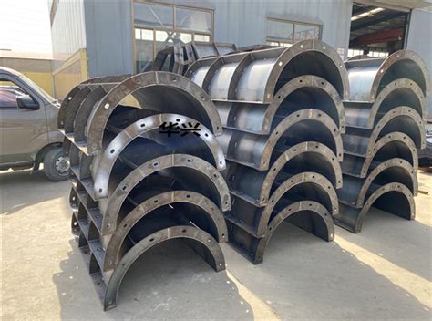 圆柱模板|云南昆明市超强钢模板制造有限公司