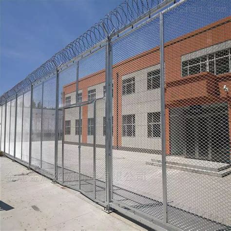铁栏杆.钢筋围墙.钢丝网围栏硬隔离设施_环保在线