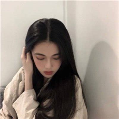 甜美女生潮色头像