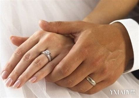 【图】戒指的戴法和意义图是怎样的 4点让你了解戒指的意义(2)_戒指的戴法和意义图_伊秀服饰网|yxlady.com