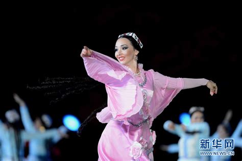 乌兹别克斯坦隆重庆祝庆祝独立23周年【高清大图】 - 国际视野 - 华声新闻 - 华声在线