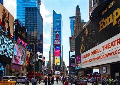 纽约时代广场，一直被模仿，但却从未被超越！