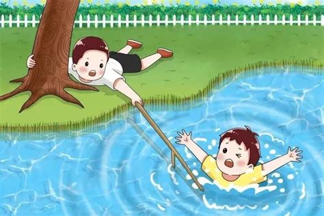 儿童溺水有几种? 如果孩子溺水你该怎么办?|溺水|气道|泥沙_新浪新闻