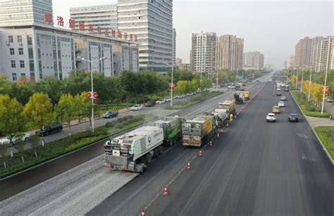 秦安修铺公路首次运用节能环保新技术(图)--天水在线