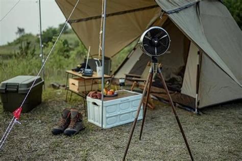 电小二户外电源 1100PRO，露营和旅行拍摄中必不可少的设备之一。
