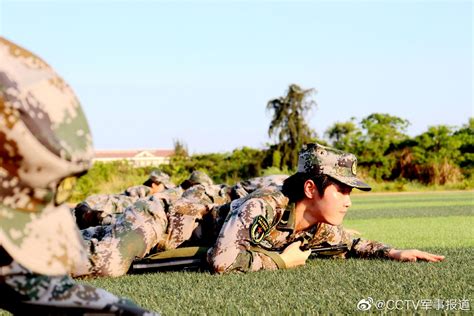 强化战术训练，努力促进通信兵战斗力全面提升