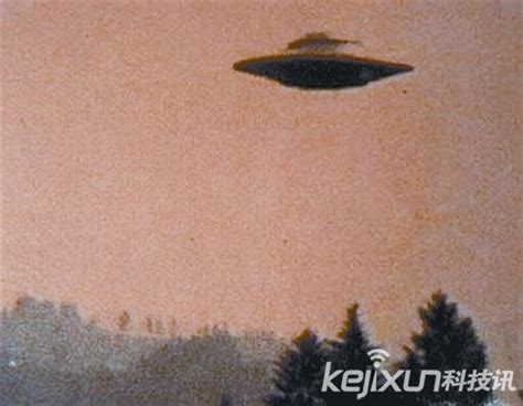 中国击落ufo外星人 24张真实UFO照片曝光