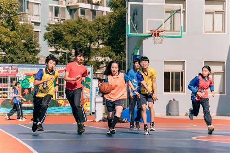 浦东校区 | 挥洒青春的汗水——两部高年段运动会圆满落幕！
