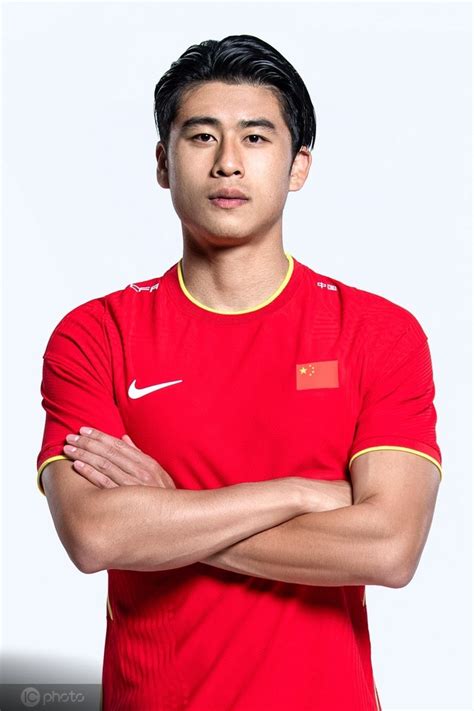 霸气十足，中国男足国家队球员定妆照发布_PP视频体育频道