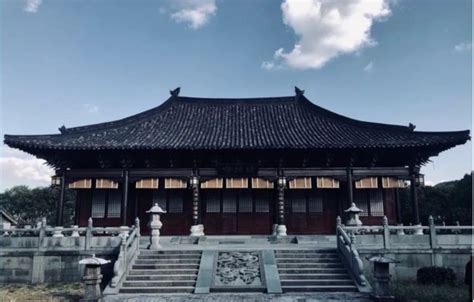 宫鸿图片