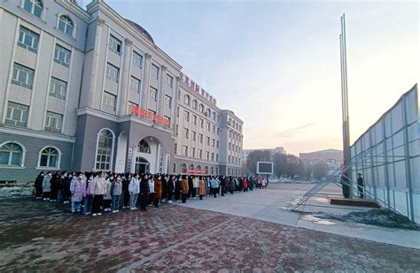 2022年新疆石河子大学事业单位工作人员招聘公告【105人】