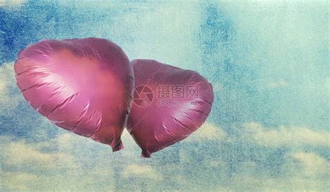 两颗心脏气球复古风格明信片高清图片下载-正版图片505745130-摄图网