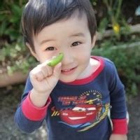 酷酷的小男孩头像图片 酷酷的小男孩头像图片