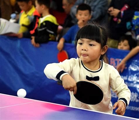 市少年儿童乒乓球锦标赛在我县开赛