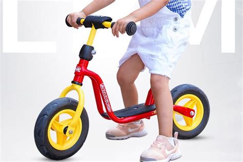 儿童平衡车无脚踏滑行2-6岁3宝宝溜溜车小孩滑步车学步双轮自行车