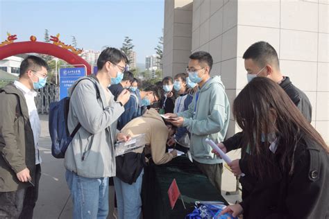 甘肃省第四届大学生物理实验竞赛在天水师范学院举行-天水师范学院---新闻中心