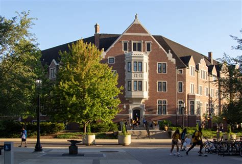 美国大学开学时间2023