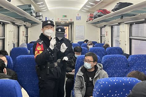 『西安』地铁APP开通银联支付乘车功能_城轨_新闻_轨道交通网-新轨网