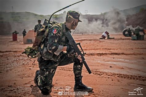 百炼成钢，揭秘中国特种兵训练日常，一周休一天，每天训练不重样_内容