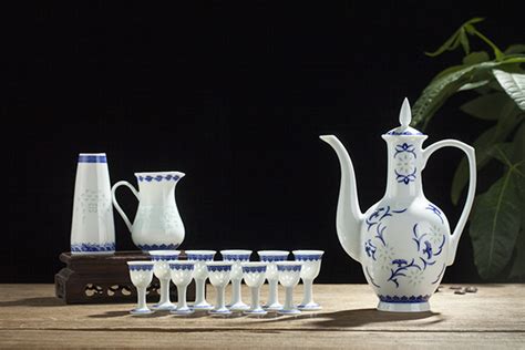 花瓶系列-富玉陶瓷官网-青花玲珑之家|景德镇陶瓷知名品牌