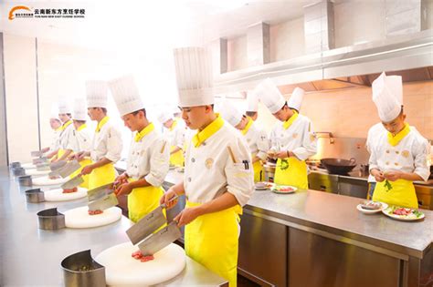 学技术，为什么选择厨师？_新东方烹饪教育官网_幸福味道 新东方制造