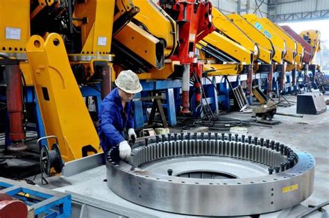 中国为什么要维持一个强大的制造业？-搜狐大视野-搜狐新闻