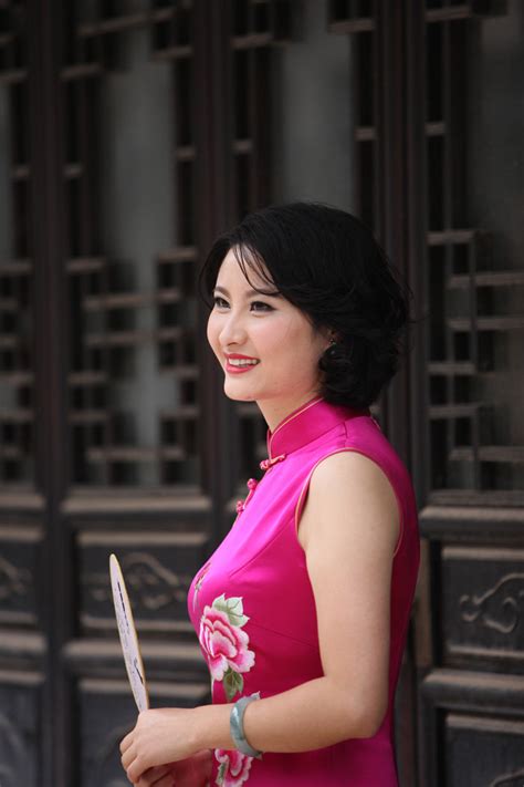 女人最美的战袍图片