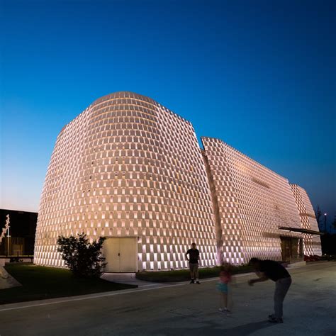 Winning-entry Art and Science Pavilions for 8th China Flower Expo completed
