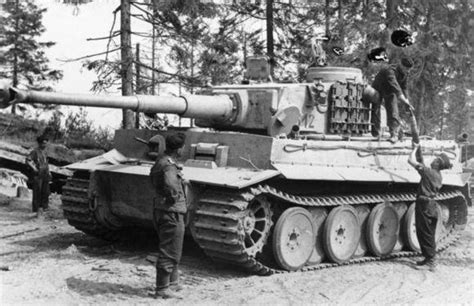 二战中德军最为著名的虎式坦克究竟有多强？