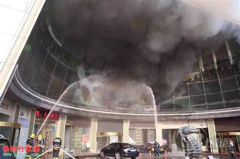 南昌海航白金汇酒店发生火灾 起火原因已初步查明_视频_长沙社区通