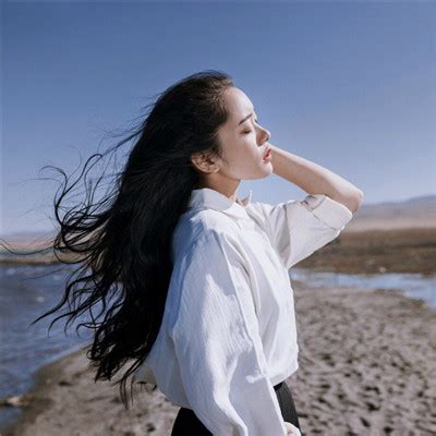 非主流头像长发女生头像