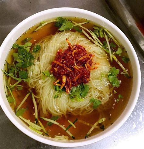 印象中东北菜不怎么放辣椒，为什么黑龙江鸡西刀削面是辣的？