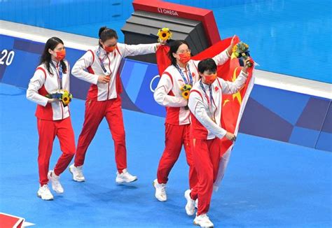 第14金！中国队夺得东京奥运会游泳女子4x200米自由泳接力金牌，破世界纪录