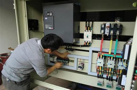 调试电气控制柜和PLC程序的7个步骤