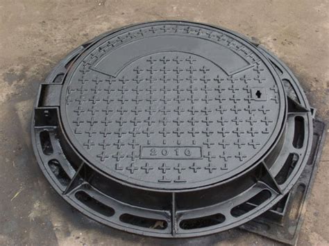 SMC复合井盖的优越性能解析-淄博拜斯特节能材料有限公司