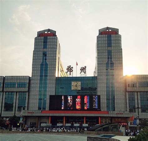 中国六大新一线省会城市综合实力对比，郑州明显差一个档次|大新|省会|郑州_新浪新闻