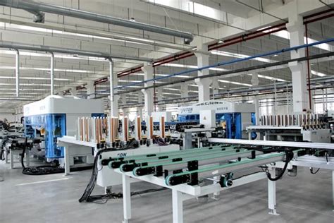 2020年6月6日鑫迪木门智能智造工厂全线投产-建材网