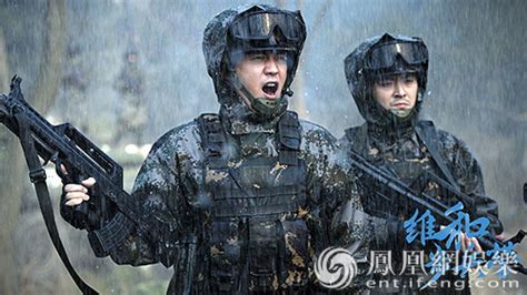 中国蓝盔：他在维和部队期间，还收获了自己的爱情，感人！_电影_高清1080P在线观看平台_腾讯视频