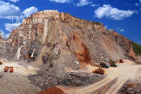 最新排名：2022年全球产量最高的十大铜矿 在全球最大的矿山中，一天开采的矿石量是巨大的，这些矿山由行业的主要企业拥有和运营。根据Mining ...