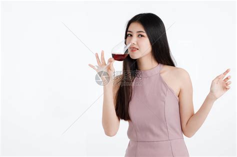 女生头像温柔粉色裙子