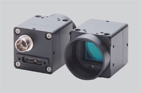 Insta360 折叠相机，3D视角记录一切！ - 普象网