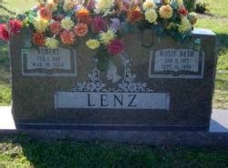 Robert Lenz (1911-2004): homenaje de Find a Grave