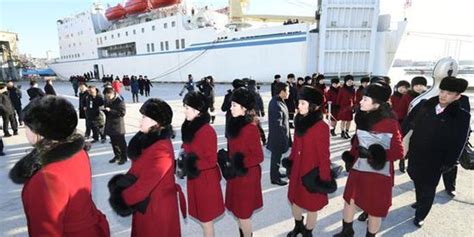 搭载朝鲜三池渊乐团的万景峰92号船突然返回朝鲜_手机新浪网
