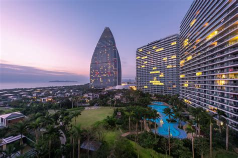 【三亚酒店榜单】三亚最顶级&最美的四家酒店 - 知乎
