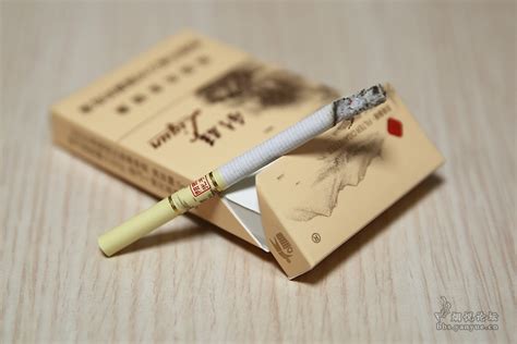 利群 细支·西子阳光 苏堤春晓 - 香烟漫谈 - 烟悦网论坛
