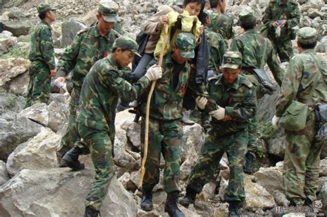 云南鲁甸抗震救灾摄影美术书法展作品选--中国摄影家协会网
