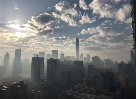 深圳第一高楼观光层开放啦！55秒飞升116层感受下|观光|云际|第一高楼_新浪新闻